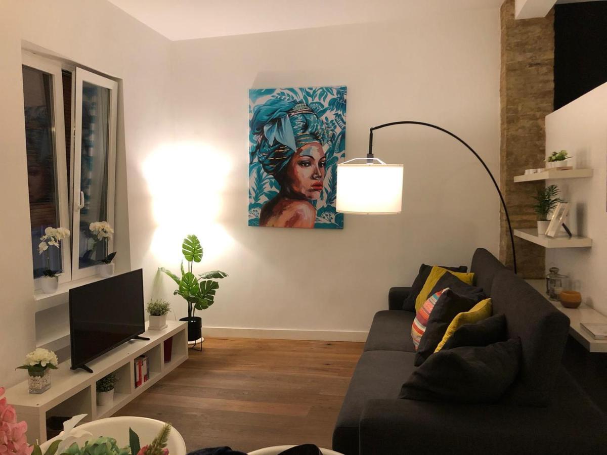 Impresionante Apartamento En Ruzafa Al Lado Del Mercado فالنسيا المظهر الخارجي الصورة